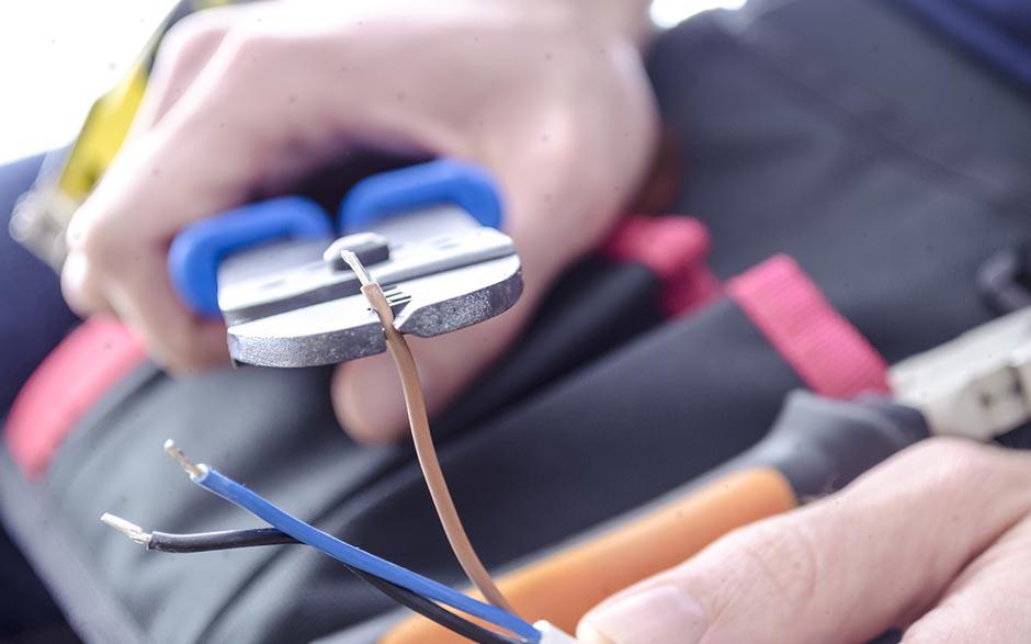 cherche électricien pas cher Roissy-en-Brie